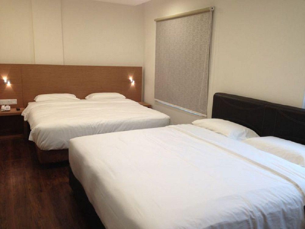 Nagoya Inn Hotel Куа Екстериор снимка